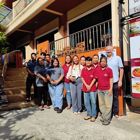 Seven Seas Hotel Patong Buitenkant foto