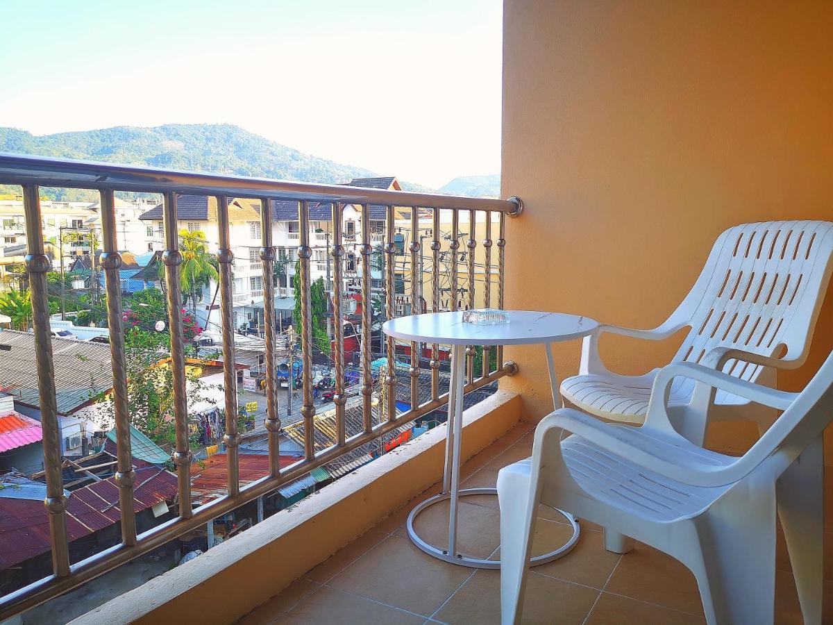 Seven Seas Hotel Patong Buitenkant foto